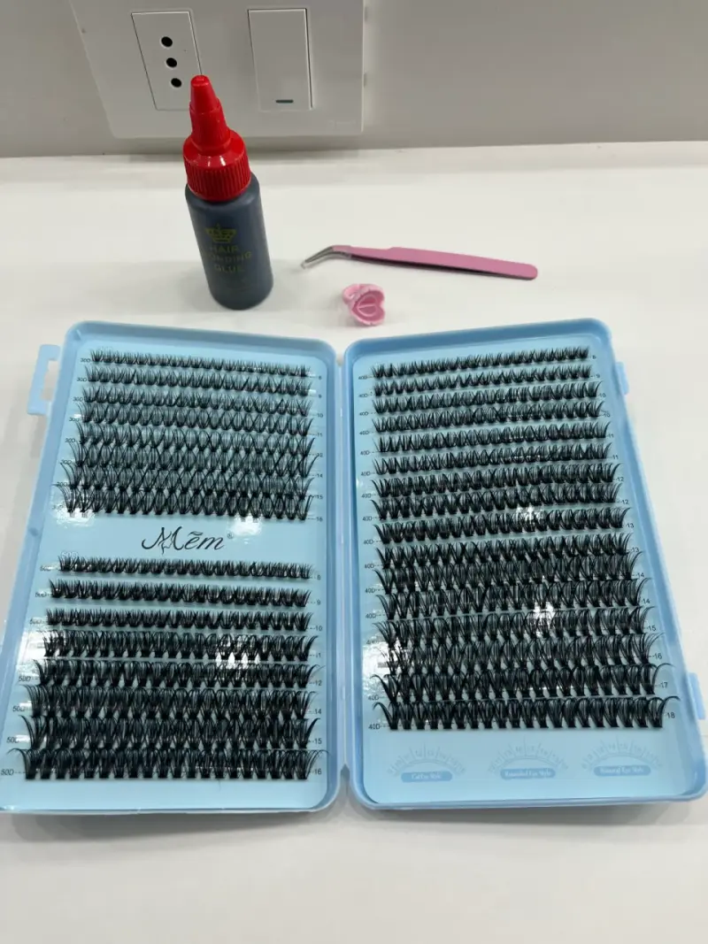 Kit de Extensiones de Pestañas con Pegamento - 4