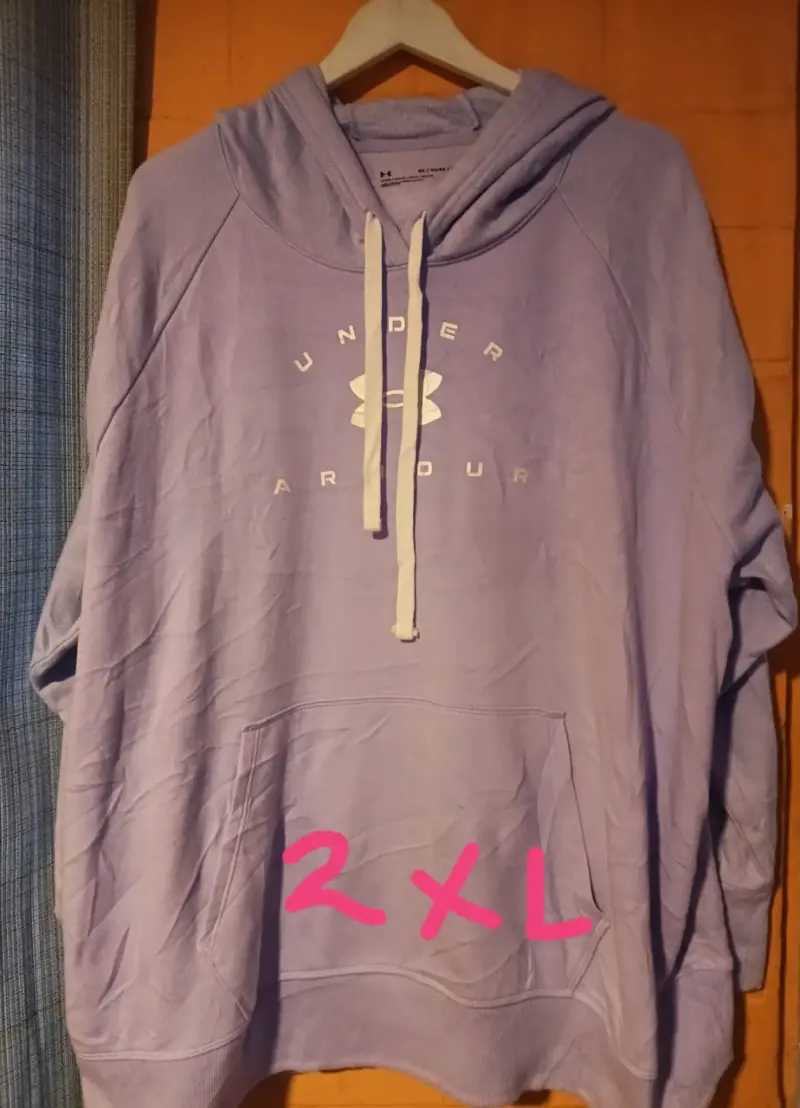 Polerón morado Under Armour talla 2XL