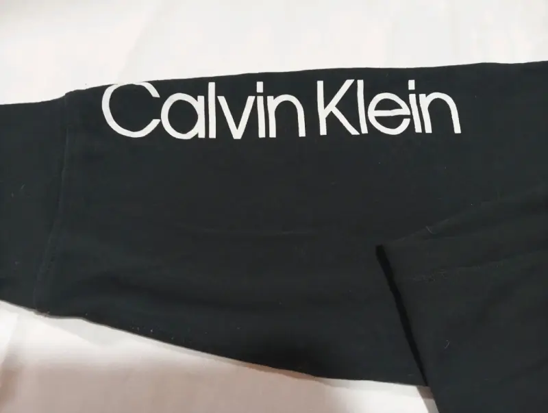 Pantalones deportivos Calvin Klein negros - 2