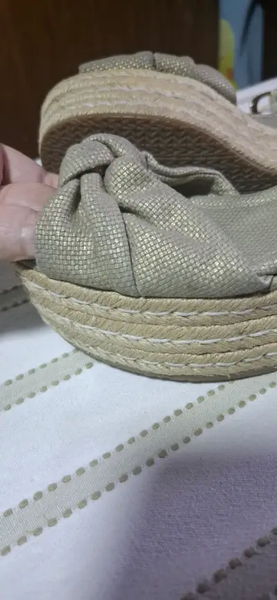 Sandalias de plataforma MK MICHAEL KORS - miniatura 1