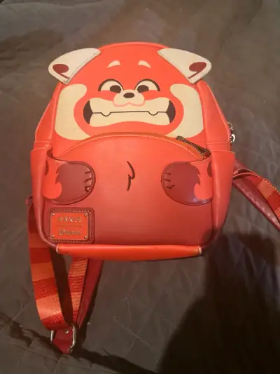 Loungefly Mochila Turning Red Panda - miniatura 2