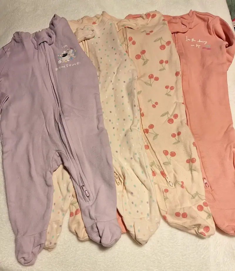 Conjunto x4 de pijamas enteritos para bebé. T-RN