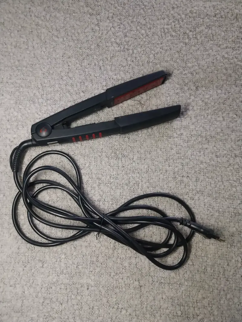 Plancha de Pelo Gama Ceramic Nano Tourmaline - 1