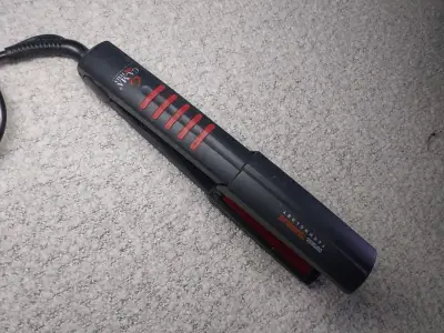 Plancha de Pelo Gama Ceramic Nano Tourmaline - miniatura 2