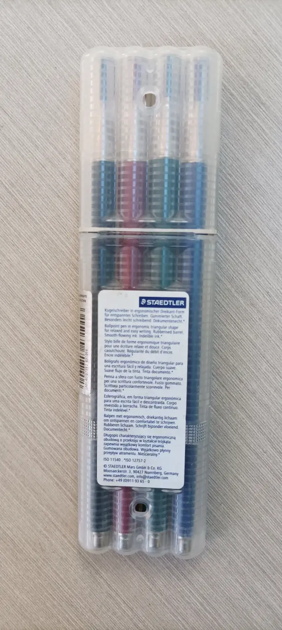 Set de 4 bolígrafos Staedtler triplus ball colores surtidos - 3