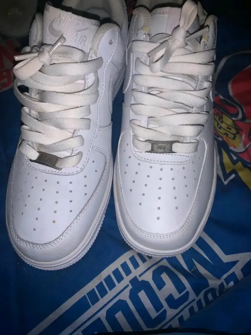 Zapatillas deportivas blancas Nike Air Force 1 - 2