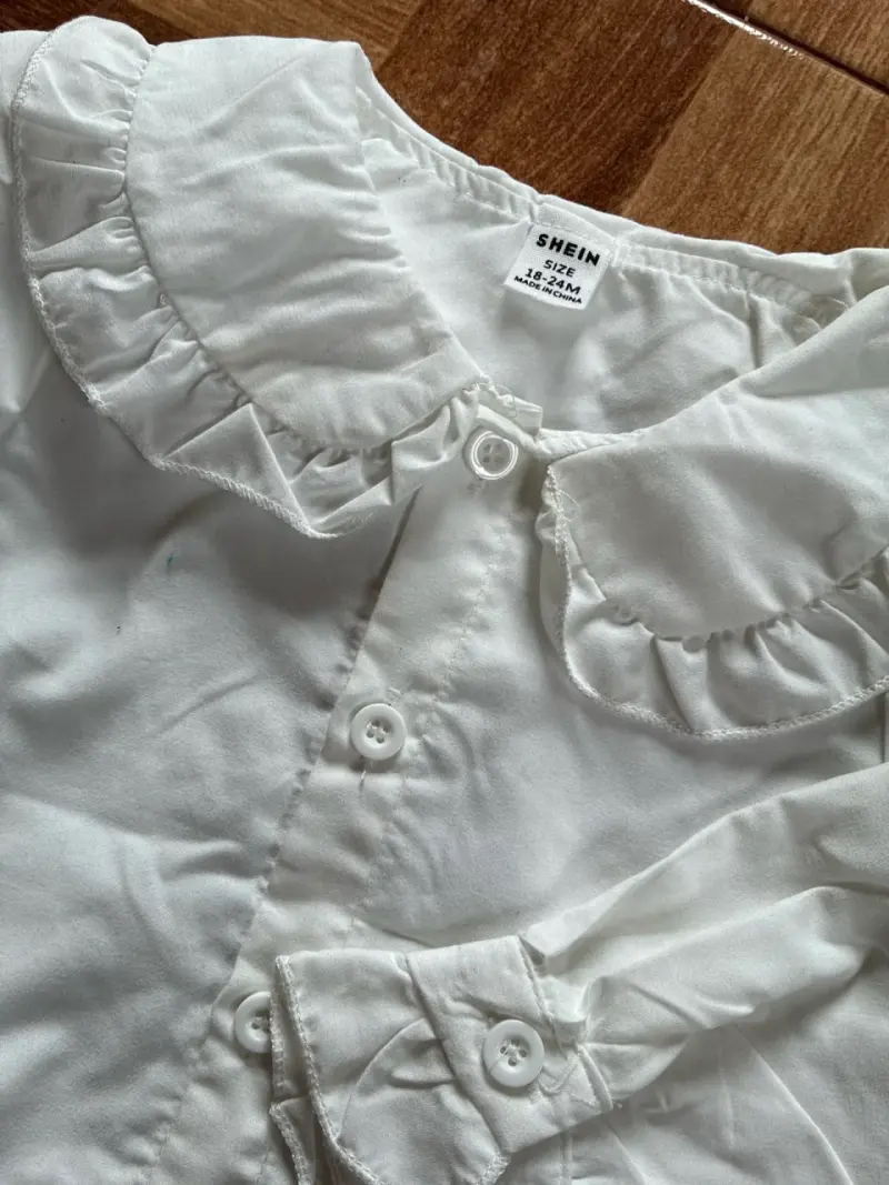 Conjunto Infantil Blusa Blanca y Pantalón Shein - 4