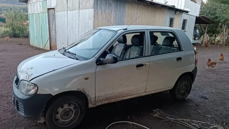 Auto Suzuki Alto 2006 en buen estado - 1