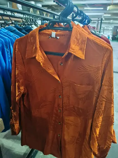 Blusa Wados  en colores vibrantes - miniatura 3