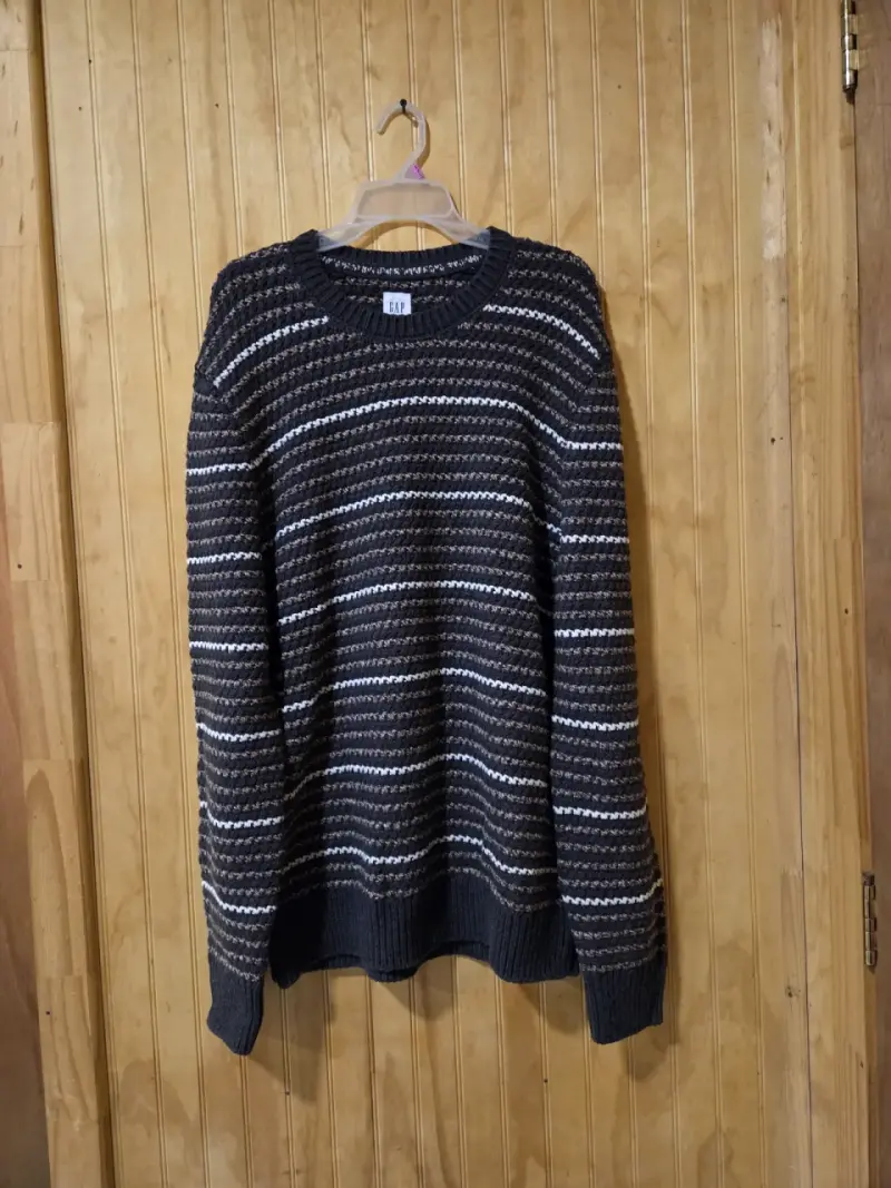 Suéter de rayas para hombre GAP