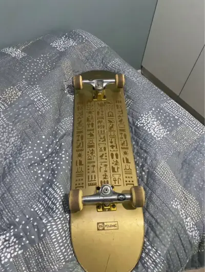 Skate Polemic dorado - miniatura 1