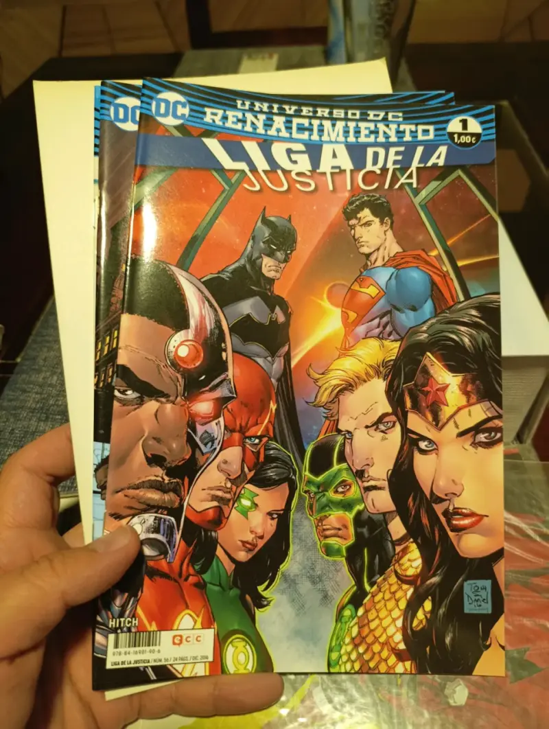 Lote de comics DC y Marvel - 1