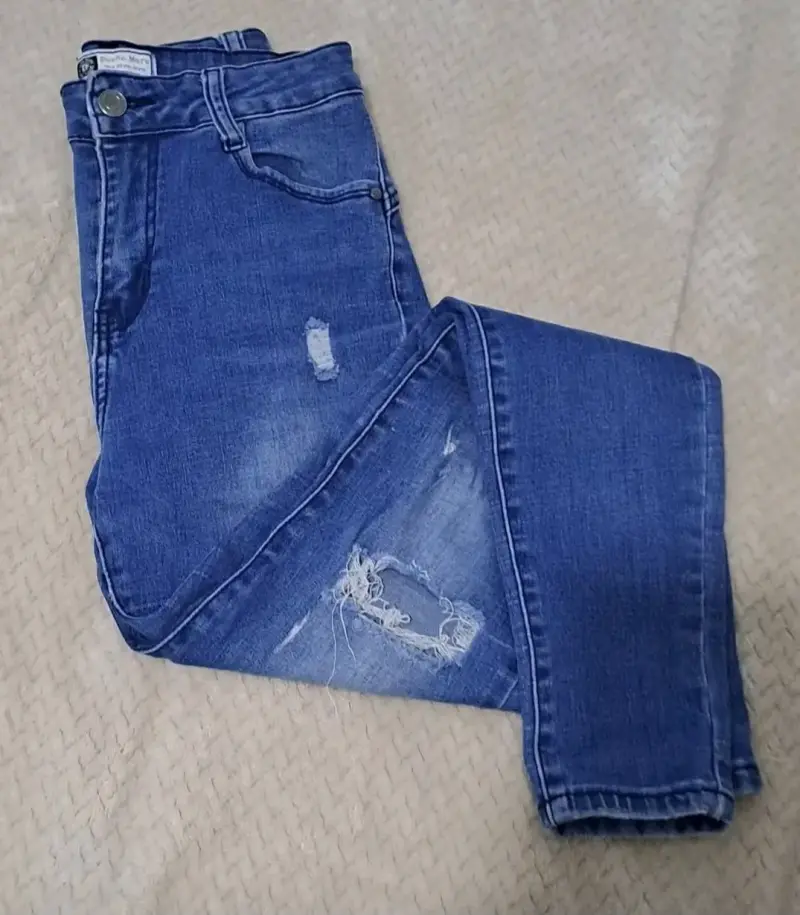 Jeans de mezclilla para mujer en varios tonos - 3