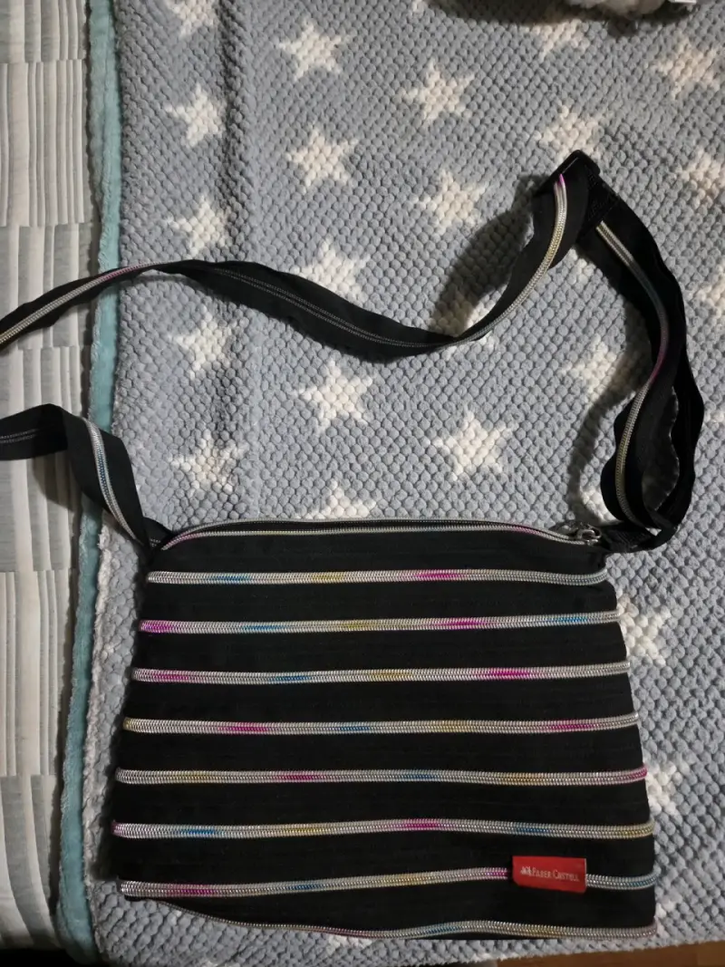 Bolso de rayas multicolor con cierres - 2