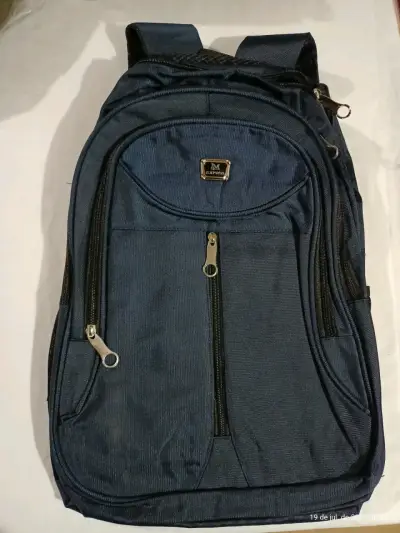 Mochila escolar azul con diseño de ositos - miniatura 2