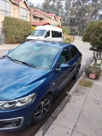 Auto Citroën C-Elysée azul en buen estado - miniatura 2