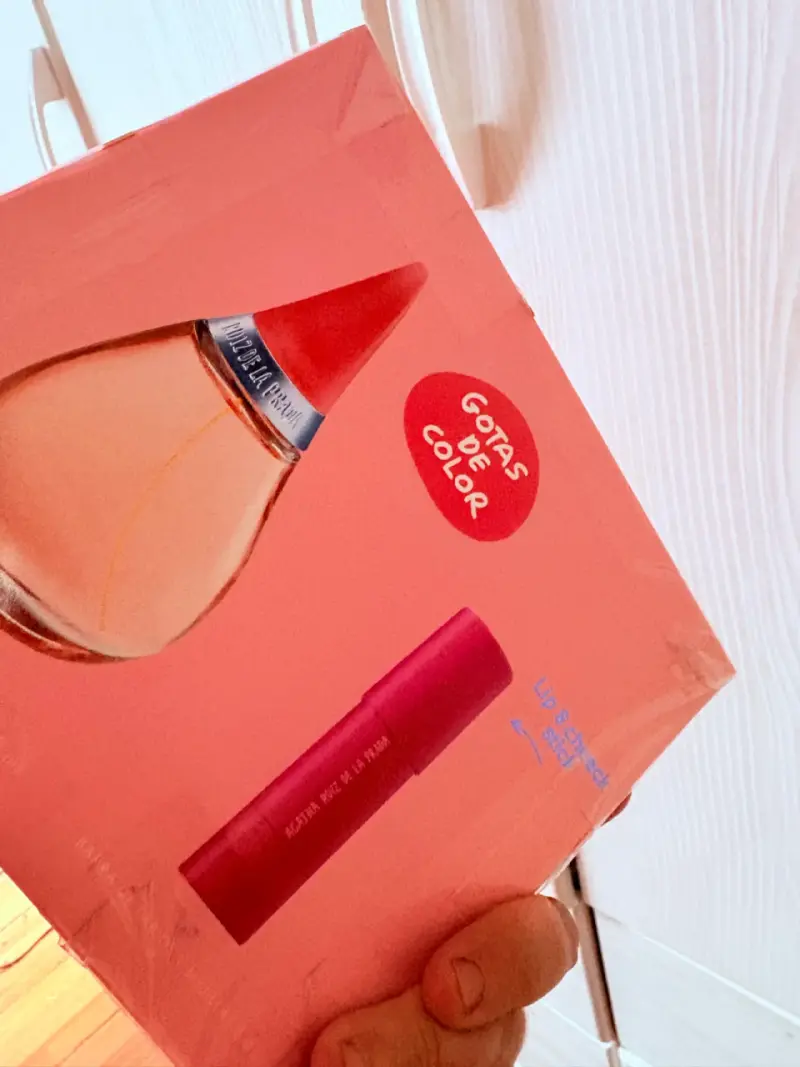 Set de Perfume y Labial Agua de la Pasión