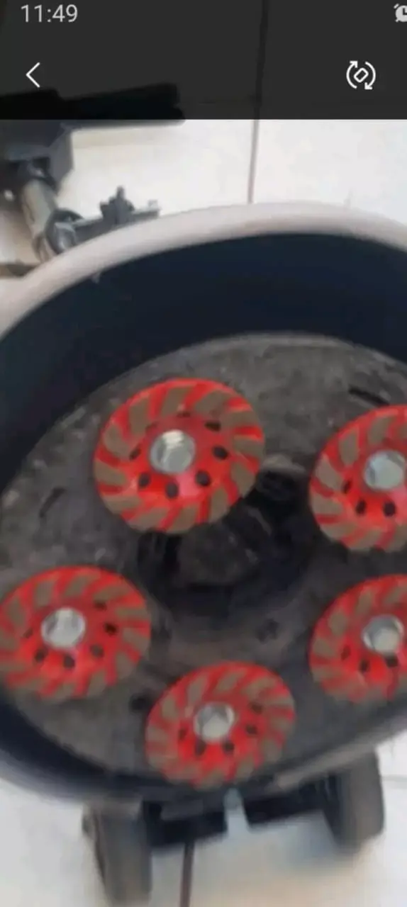 Equipos  de pisos con discos abrasivos