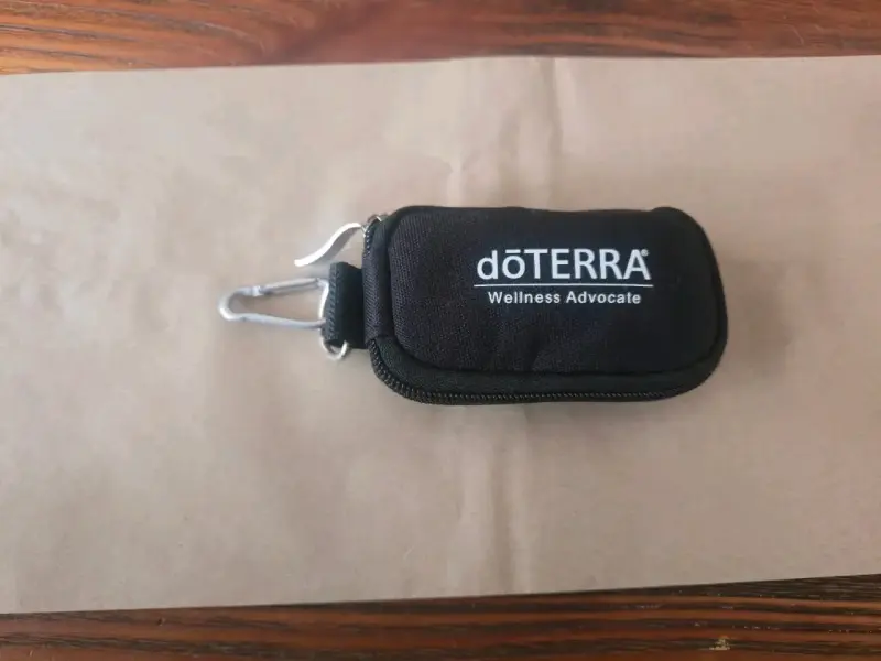 Estuche Llavero dōTERRA + 10 Aceites a Elección - 2
