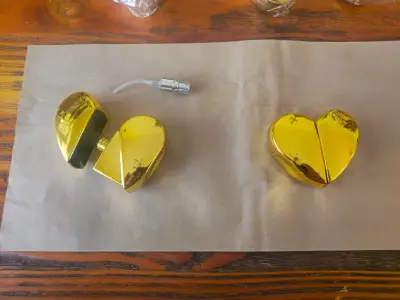 Frasco Perfumero Recargable Corazón Dorado - miniatura 4