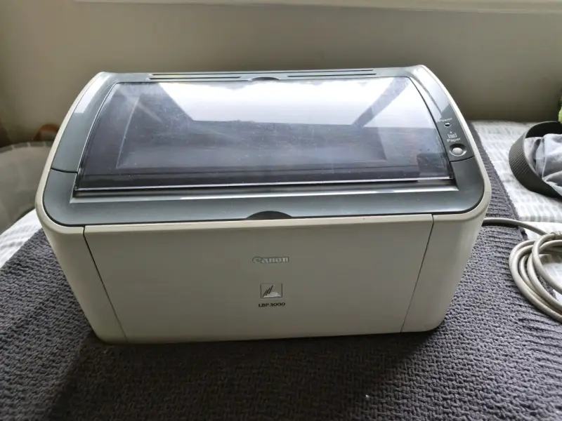 Impresora láser Canon LBP 3000 en buen estado - 1