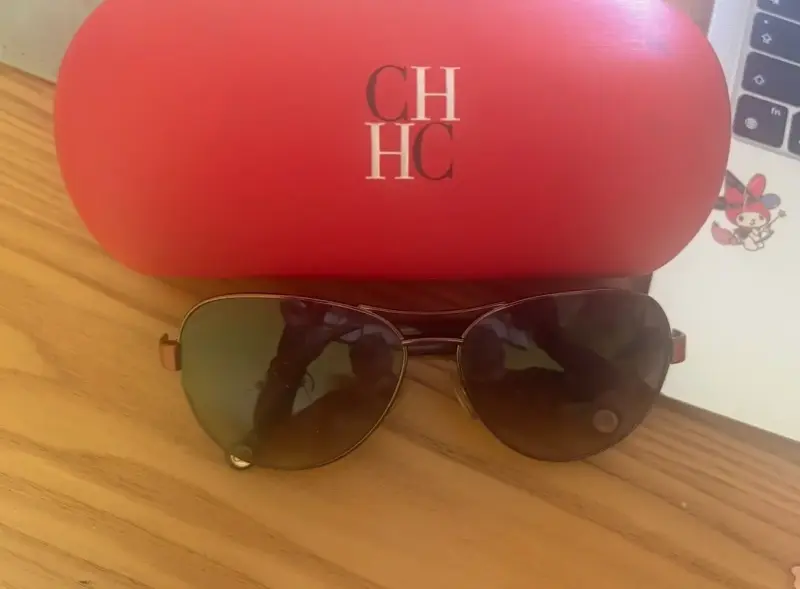 Gafas de sol aviador CH Carolina Herrera con estuche - 3