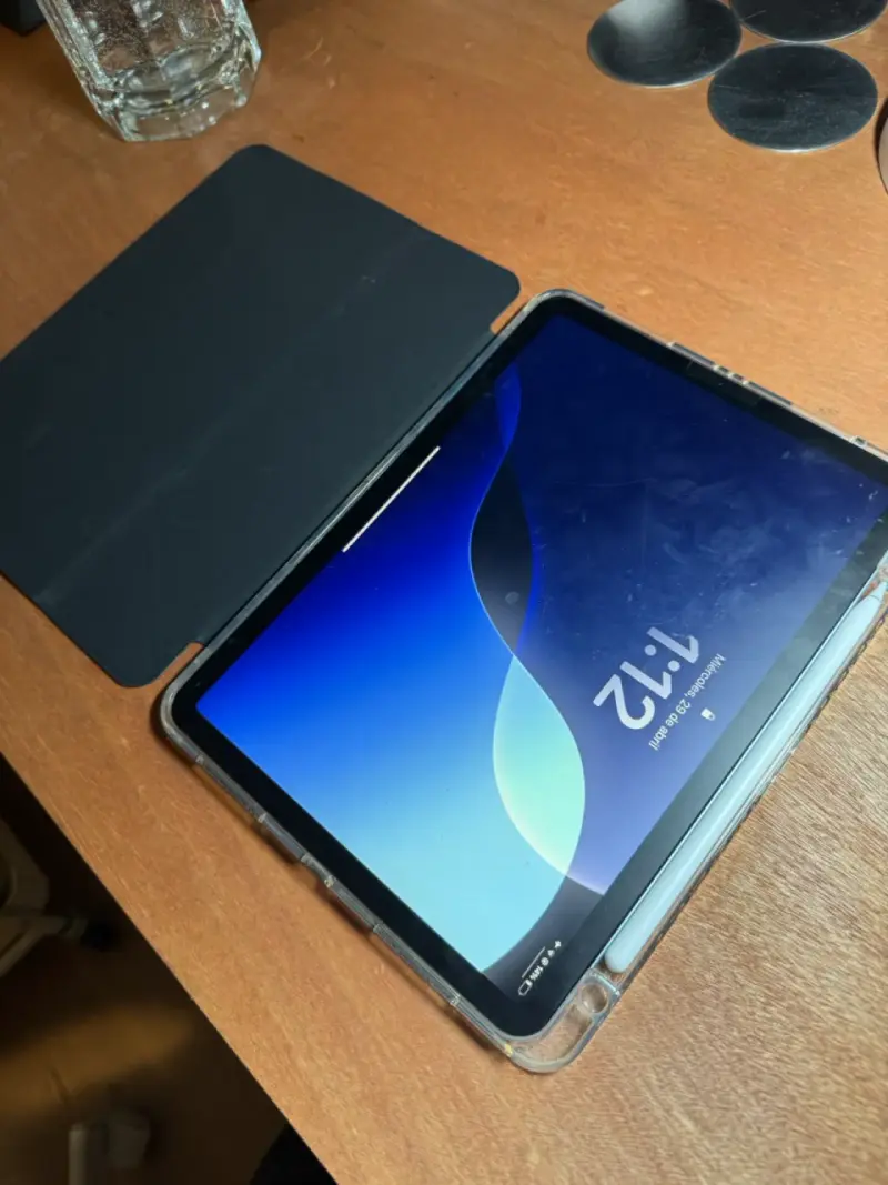 iPad Air 4ta generación con apple pencil - 4