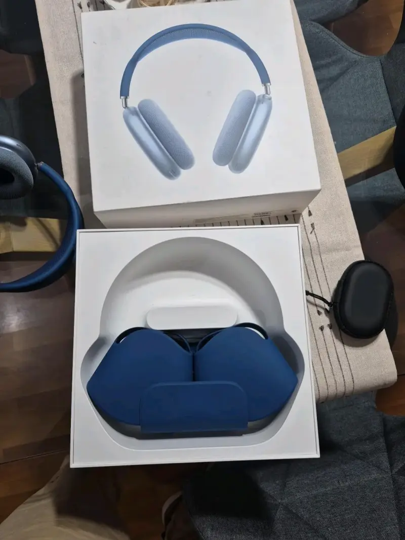 AirPods Max Sky BlueModelo Apple: A2096 como nuevo - 3