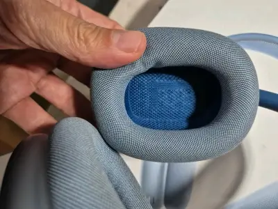 AirPods Max Sky BlueModelo Apple: A2096 como nuevo - miniatura 5