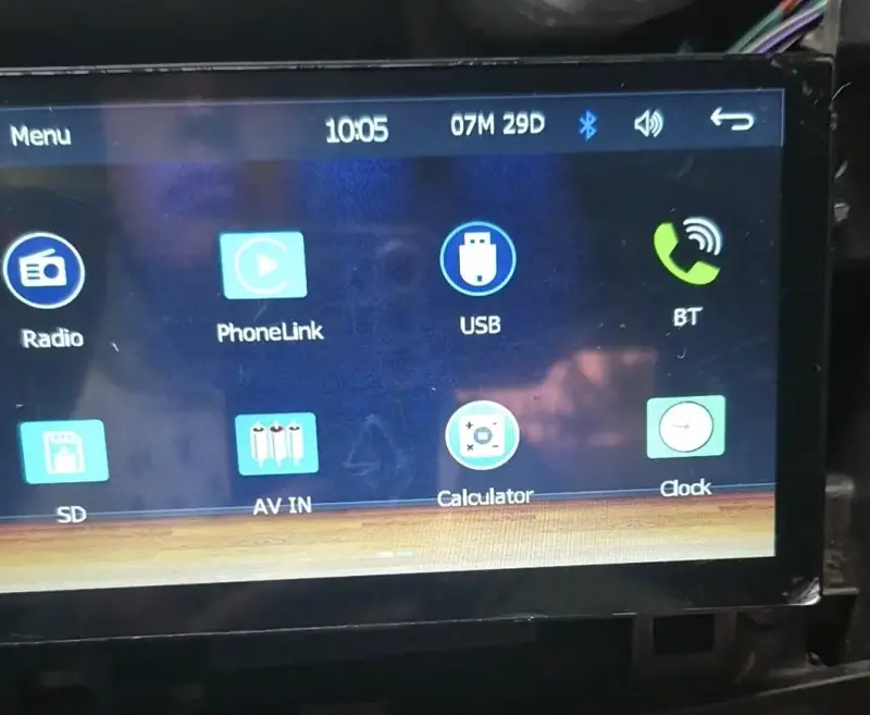 Radio para auto con pantalla táctil y Bluetooth - 4