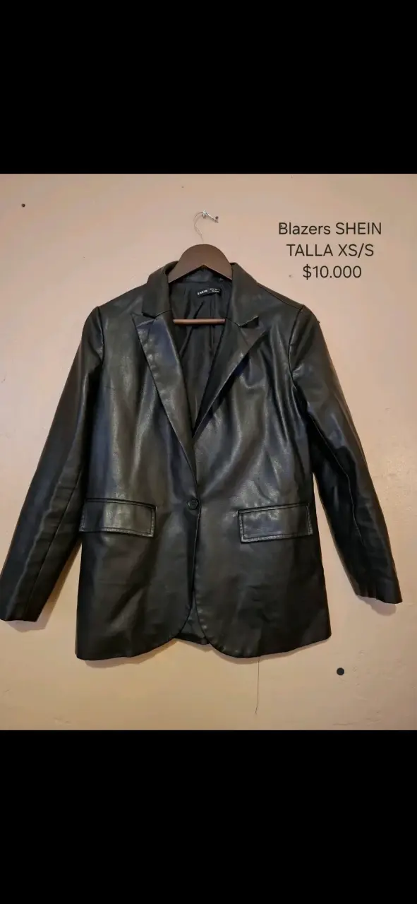Blazer negro Shein talla XS/S