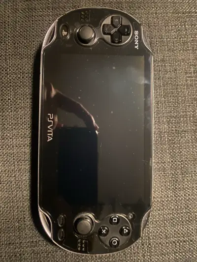 Consola portátil PS Vita con juegos desbloqueada - miniatura 4
