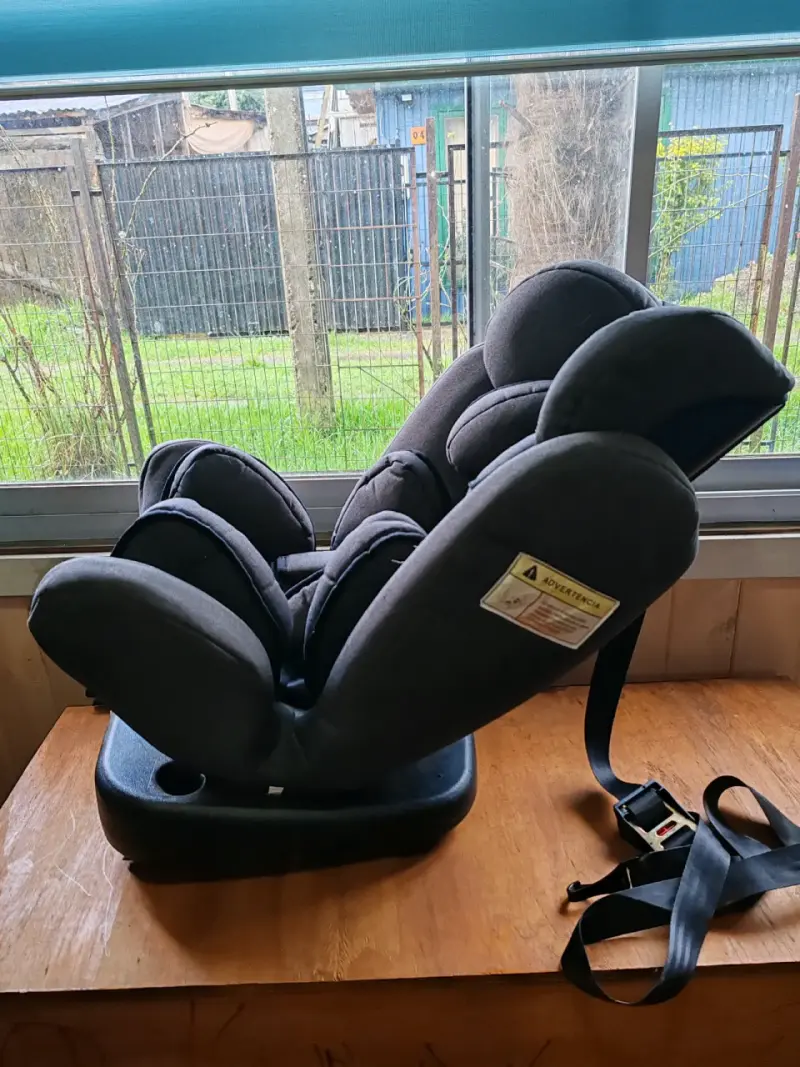 Silla de Auto Bebesit Negra con ISOFIX - 5