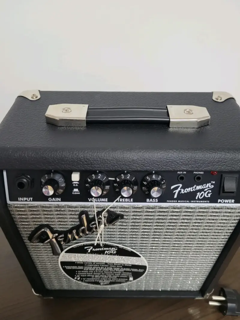 Amplificador de guitarra Fender Frontman 10G - 2