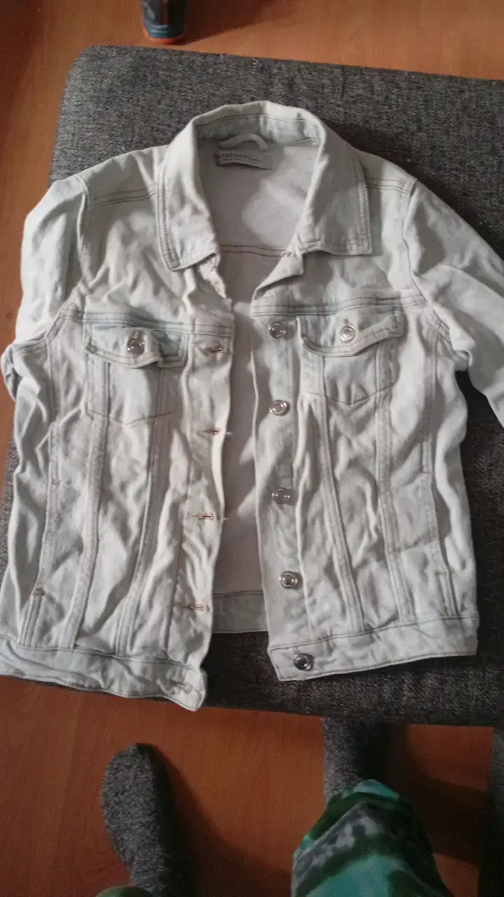 Chaqueta de mezclilla clara elasticada para mujer - 2