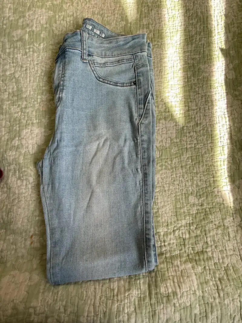 Lote de jeans para mujer en varios colores - 1