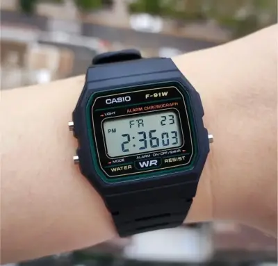 Reloj digital Casio F-91W resistente al agua - miniatura 3
