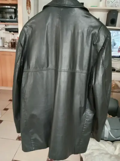 Abrigo de cuero negro para hombre - miniatura 2