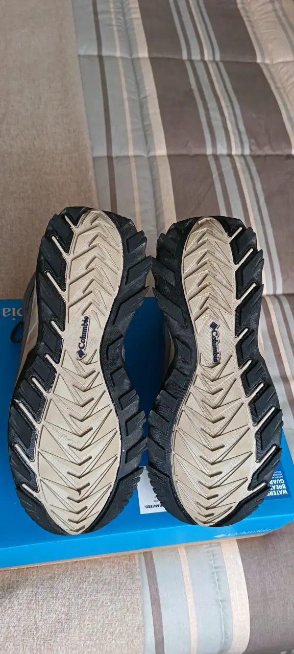 Botas de senderismo Columbia grises para hombre - 5