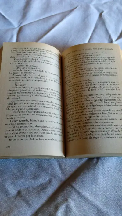 Libro El Jardinero Fiel - miniatura 5