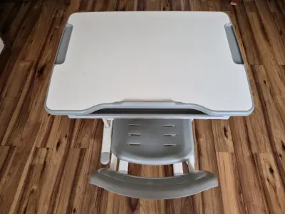Escritorio infantil ajustable con silla - miniatura 2
