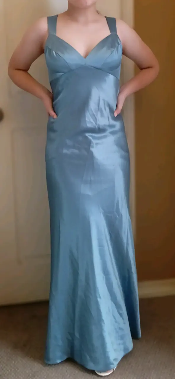 Vestido largo de satén azul elegante - 6