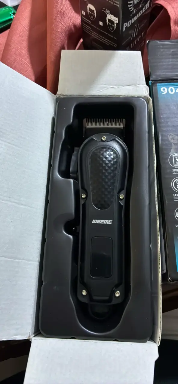 Máquina cortapelo profesional Weeme con accesorios - 1