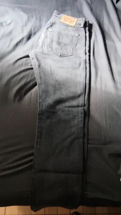 Jeans negros Levi 501 para hombre - miniatura 1