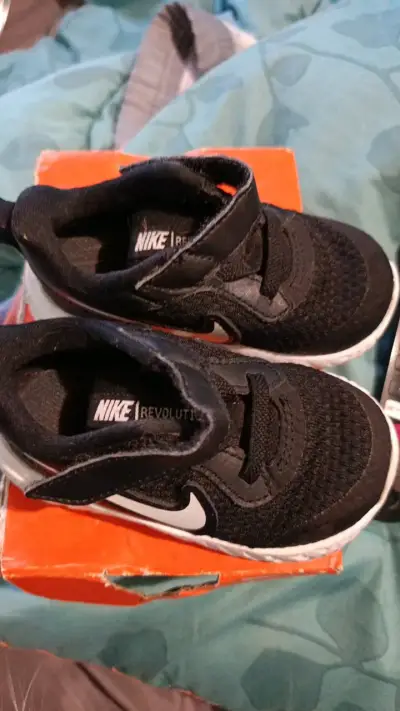 Zapatillas Nike Revolution 5C para niños - miniatura 2