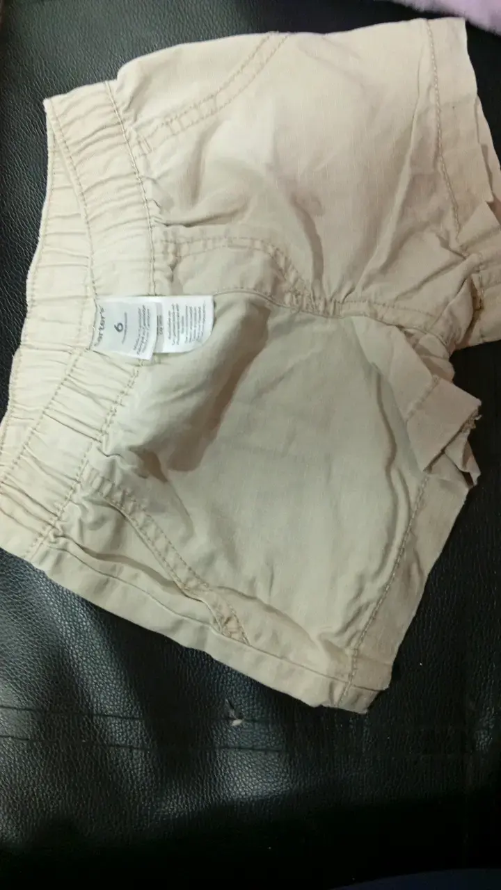 Shorts beige para niño talla 6 - 1