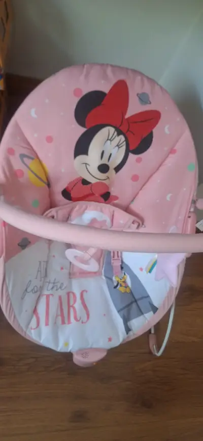 Silla mecedora para bebé Minnie Mouse - miniatura 1