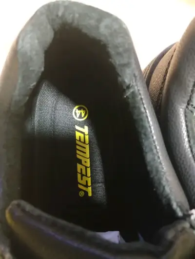 Zapatos de seguridad negros Tempest resistentes - miniatura 3