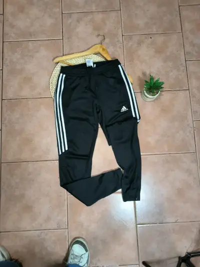 Pantalones deportivos negros Adidas con franjas - miniatura 1