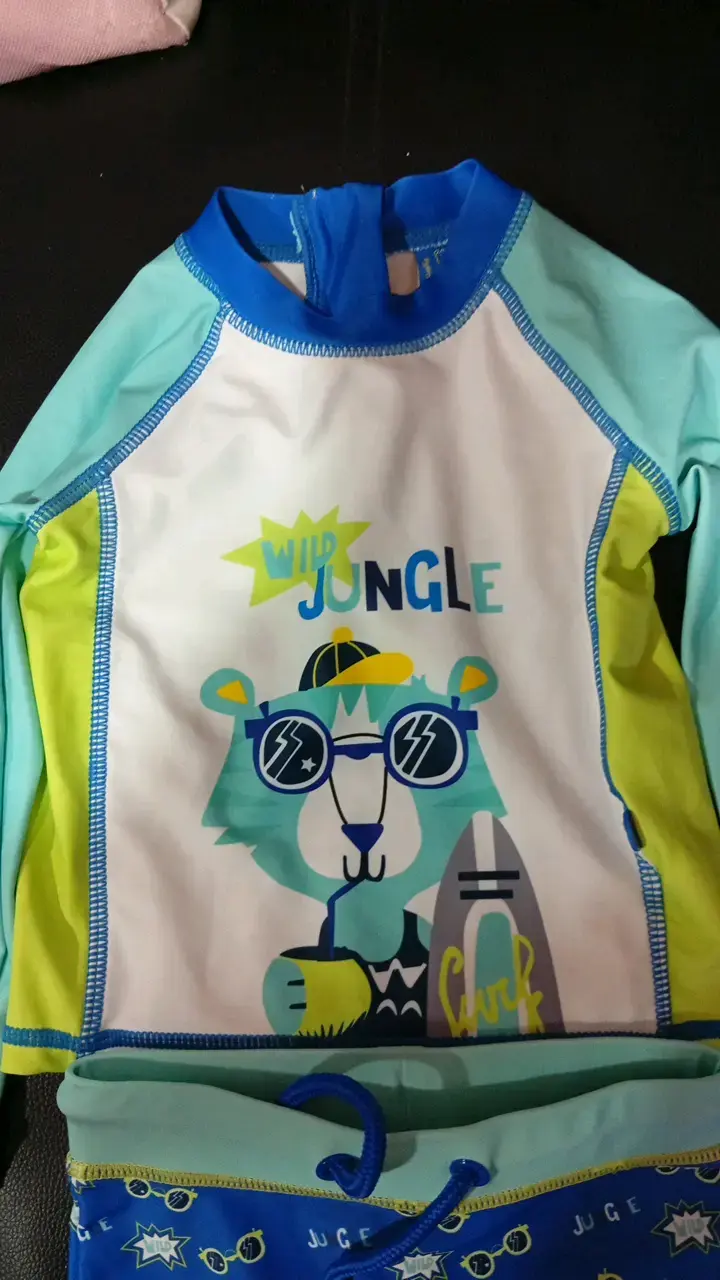 Traje de baño infantil con diseño de jungla - 2